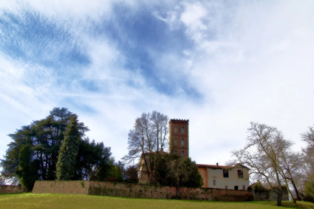 villa dupont dal prato Orton villa dupont vista dal prato per il Progetto fotografico #CantelloBello
